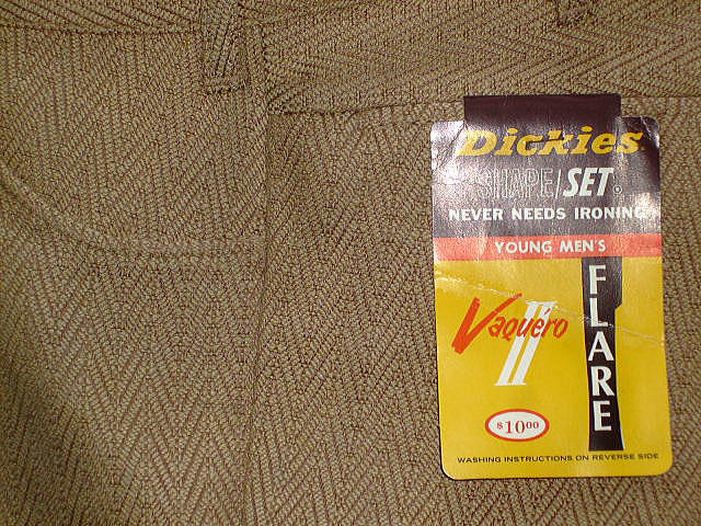 DICKIES LOT 4904 B BROWN 60%POLYESTER 20%AVRIL RAYON 20%COTTON