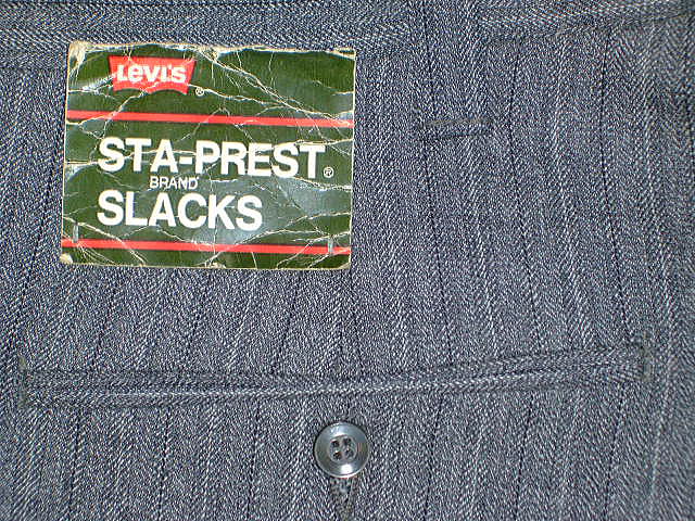 LEVI'S STA-PREST BRAND SLACKS LOT 666-0002